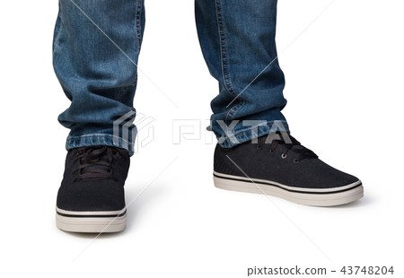 Sport shoes 43748204