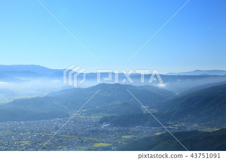 山脈和雲海 山脈和雲海 43751091