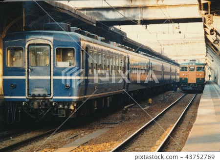 JNR系列12 43752769