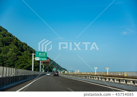 Niigata Prefecture Hokuriku Expressway Soon the exit of the parents misunderstanding interchange Niigata Prefecture Hokuriku Expressway Soon the exit of the parents misunderstanding interchange 43754085