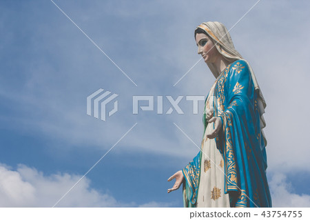 The Blessed Virgin Mary statue. 43754755