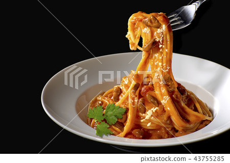 番茄奶油意大利面 43755285