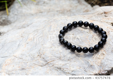 The Onyx Stone Bracelet The Onyx Stone Bracelet 43757478