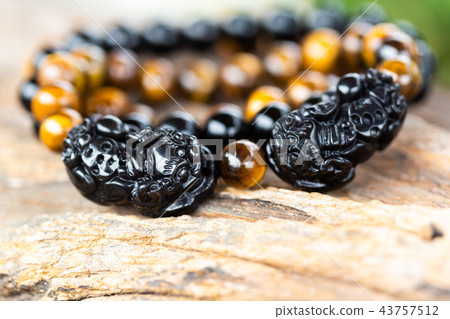 Group of Bracelet Stone Group of Bracelet Stone 43757512