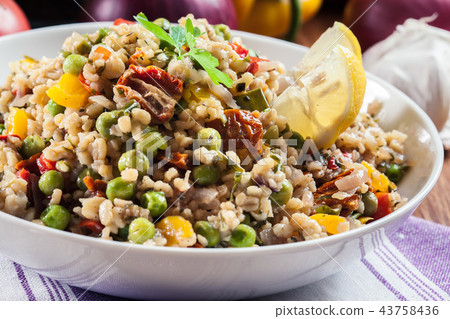 Bulgur salad with vegetables 43758436