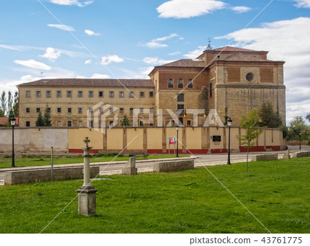 Royal Monastery - San Zoilo 43761775