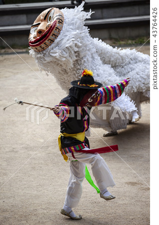 喀拉拉邦面具舞蹈 喀拉拉邦面具舞蹈 43764426