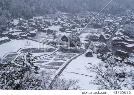 Shirakawago風景在冬天 Shirakawago風景在冬天 43765686