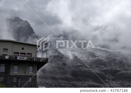 Mountains of Switzerland 43767186