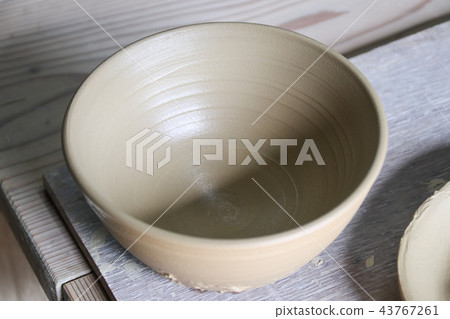 Ceramic art (image) 43767261