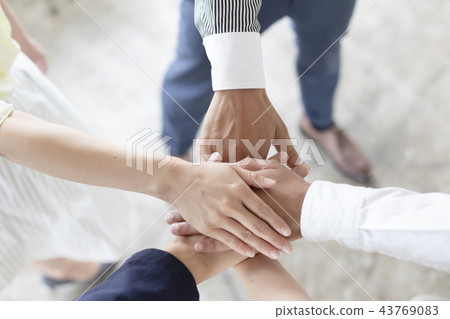 Business image circle 43769083