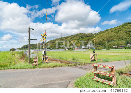 景觀與平交道口在農村 43769182