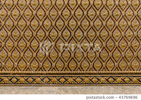 The Thai National Art In the old temple 43769696