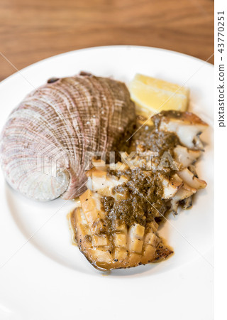 Abalone steak Abalone steak 43770251