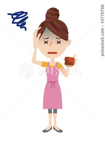 Young housewife image Young housewife image 43770788