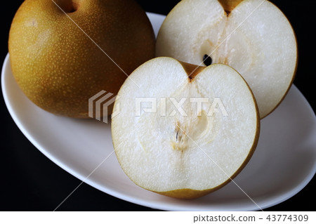 Half of the water Half of the water 43774309