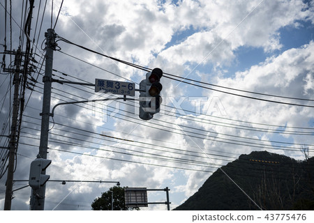 The signal which disappeared by the power failure due to the earthquake The signal which disappeared by the power failure due to the earthquake 43775476