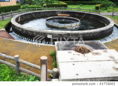Rokugoo Mizumizu Group·Circle Type Waterworks 43778005
