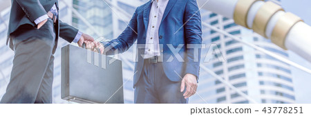 Businessman transfer deal business exchange Businessman transfer deal business exchange 43778251