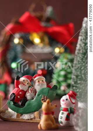 Christmas miscellaneous goods image 43779090