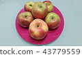 新鮮的帽子蘋果 43779559