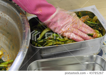 Yulmu Kimchi Yulmu Kimchi 43785267