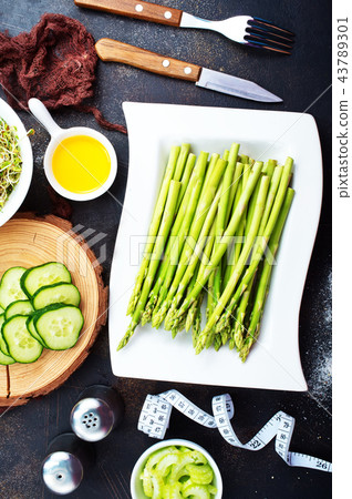 asparagus asparagus 43789301