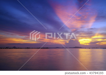 Amazing sunset.Colorful sky in the sunset. Natural Amazing sunset.Colorful sky in the sunset. Natural 43794193