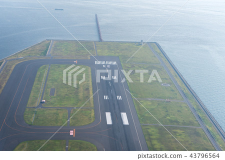 Haneda Airport Runway Runway No. 23 43796564