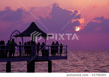 Evening scenery of Okinawa Ishigaki Island Evening scenery of Okinawa Ishigaki Island 43796995