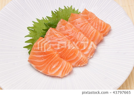 三文魚生魚片 43797665