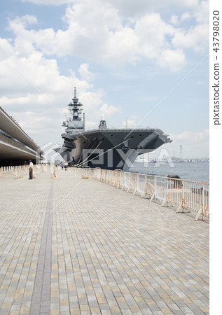 Escort Ship "Izumo" 43798020