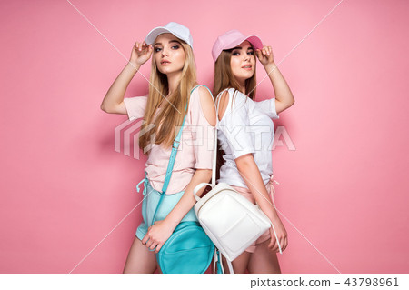 Sporty women with bags 43798961
