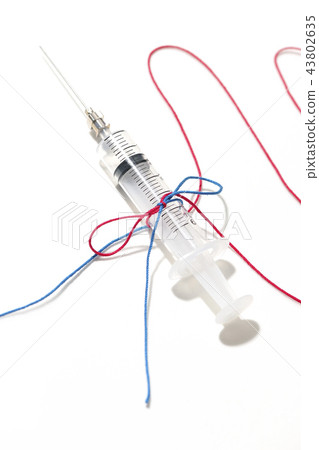 Syringe Syringe 43802635