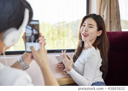 Train travel 43805832