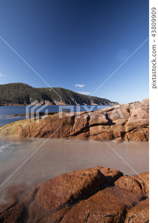 Sleepy Bay in Freycinet National Park Sleepy Bay in Freycinet National Park 43809909
