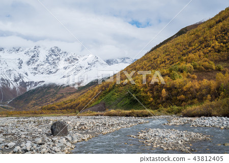 Mountain landscape with river Enguri, Svaneti Mountain landscape with river Enguri, Svaneti 43812405