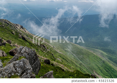 Hayaike Mineyama山脊線和雲彩 Hayaike Mineyama山脊線和雲彩 43815326