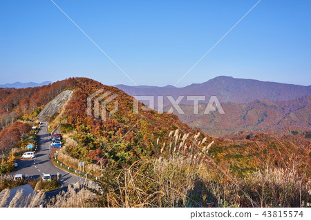 Niigata Prefecture Autumn leaves national road No. 352 Ejitakegatake from Eclectic 43815574