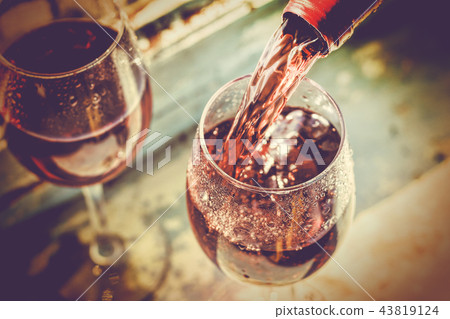 Wine Tasting, Restaurant, St. Valentine's Day, close up 43819124