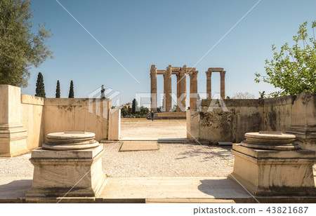 Temple of Olympian Zeus in Athens, Greece Temple of Olympian Zeus in Athens, Greece 43821687