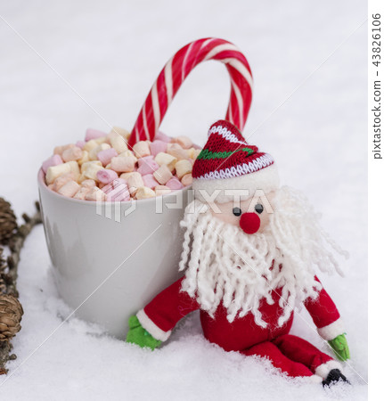 gray ceramic cup with hot chocolate, marshmallow gray ceramic cup with hot chocolate, marshmallow 43826106
