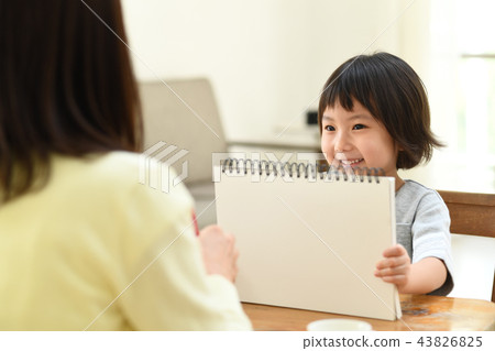 Girl toddler drawing children Girl toddler drawing children 43826825
