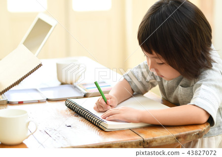 畫女孩 畫女孩 43827072