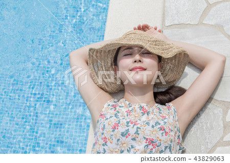 Resort young lady Resort young lady 43829063