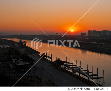 Sunrise of Ara Sunrise of Ara 43830605