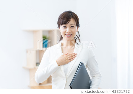 房地產形象房地產解釋費介紹 43831752