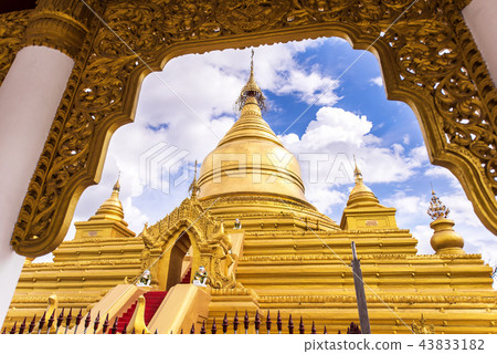 Kuthodaw Pagoda, Mandalay, Myanmar 43833182