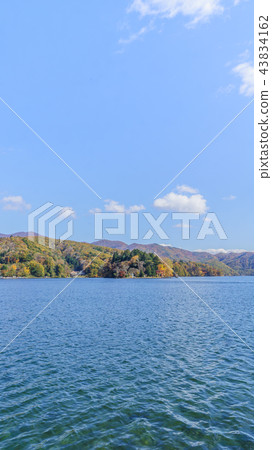 Scenery of Lake Nojiri in autumn Scenery of Lake Nojiri in autumn 43834162