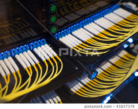 Optical cable wiring Optical cable wiring 43837376